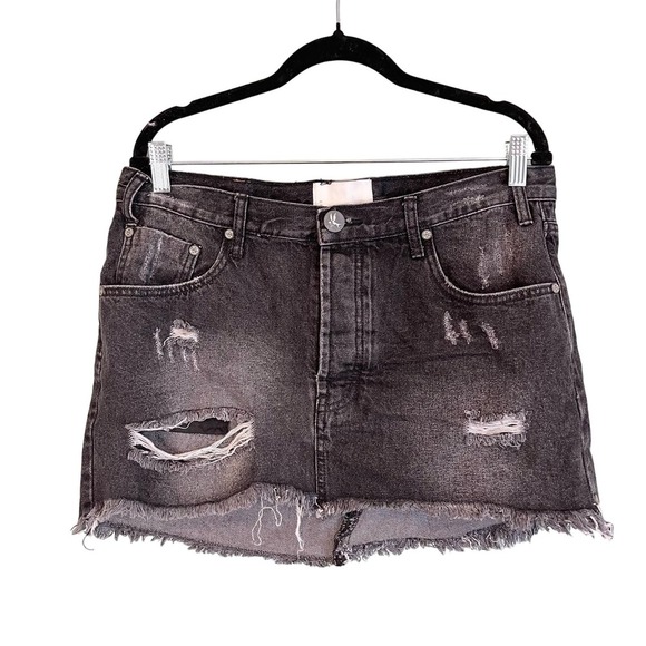 ONETEASPOON Women's Black Denim Leather Distressed A-Line Mini Skirt Size 30 - Picture 1 of 9